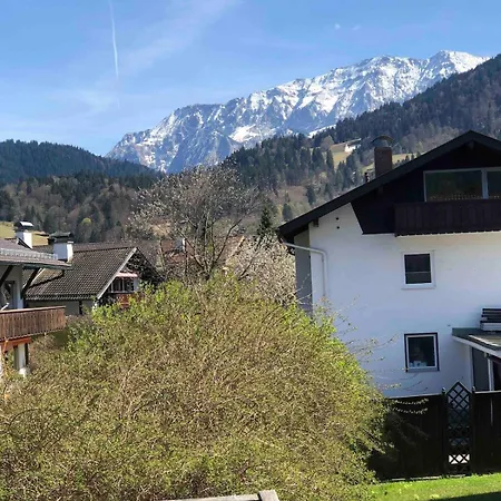 Alpsuite Quiet, Charming And Very Apartmán *